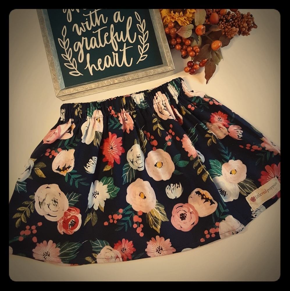 New Navy Rose A-line skirt - Picture 1 of 2